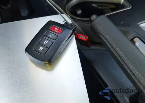 2018 Toyota Rav4 Hybrid Xle from USA, damaged, VIN JTMRJREV8JD189956